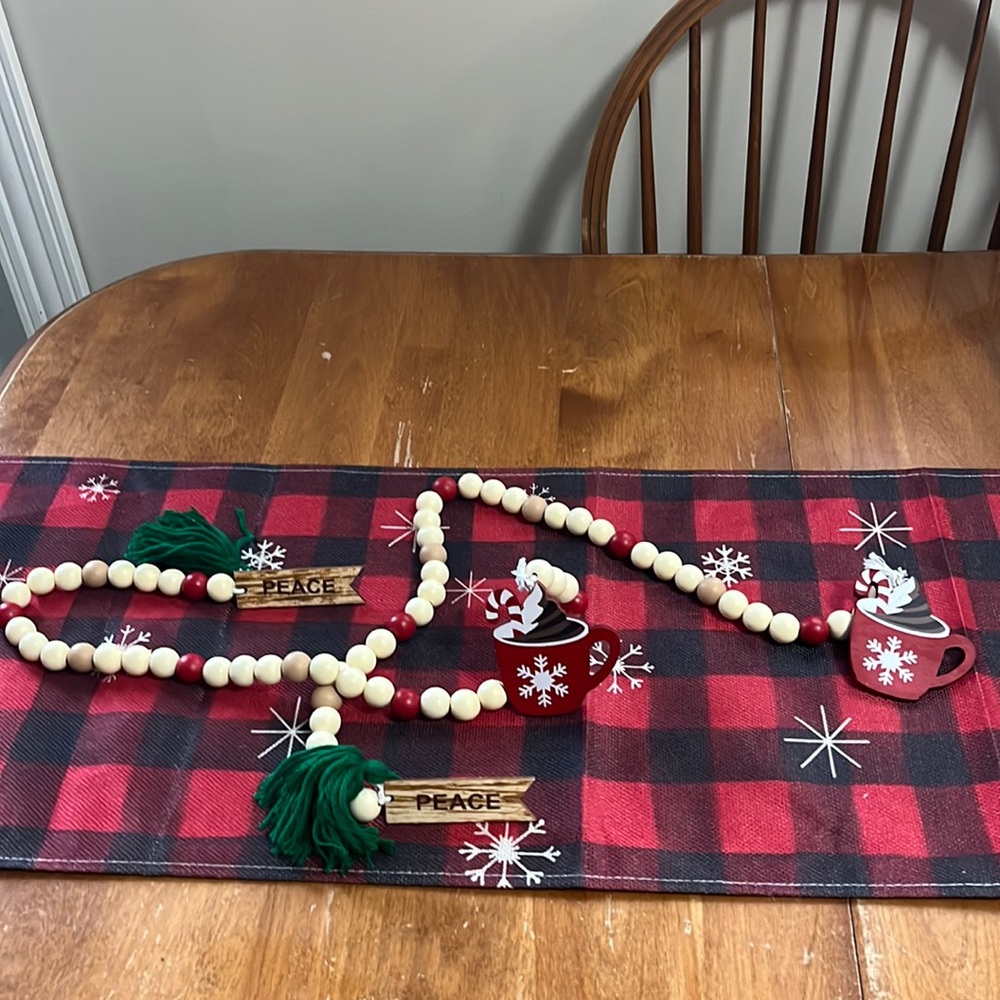 Set of Holiday Garland Beads